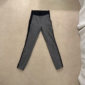 Grey lululemon leggings